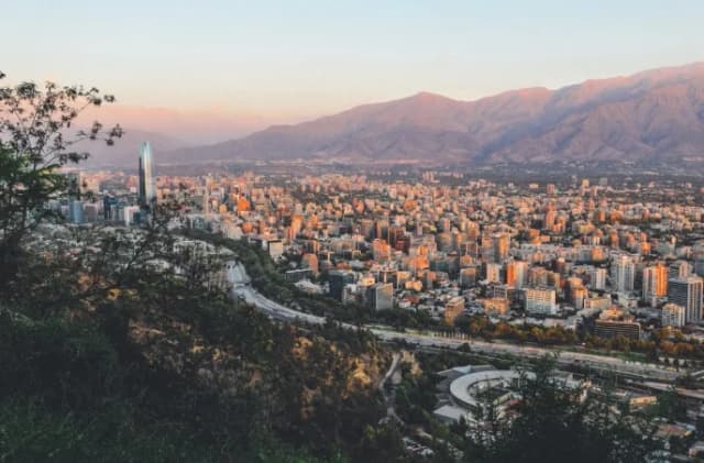 Descubra las claves para una inversión inmobiliaria de alto estándar en Chile